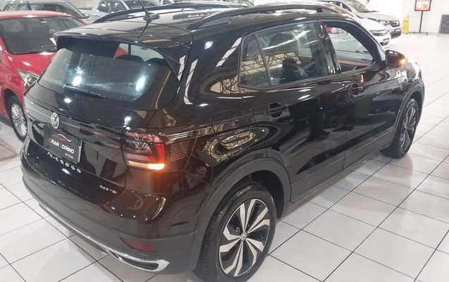 imagem-https://www.socarrao.com.br/sc-vehicle-images-prod/3181611/1788986503738-8374090_1_B_83def70dd2.jpeg