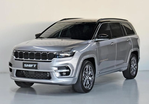 Jeep Commander 2023 Prata — foto 1 de 3