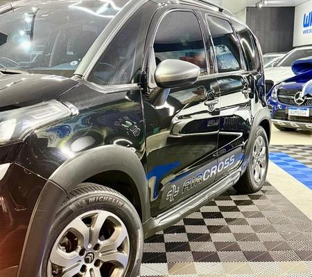 imagem-https://www.socarrao.com.br/sc-vehicle-images-prod/3181820/1786565885247-8348217_5_B_3f6f78adbc.jpeg