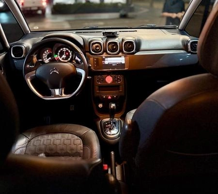 imagem-https://www.socarrao.com.br/sc-vehicle-images-prod/3181820/1786565885272-8348217_16_B_687690f7b0.jpeg