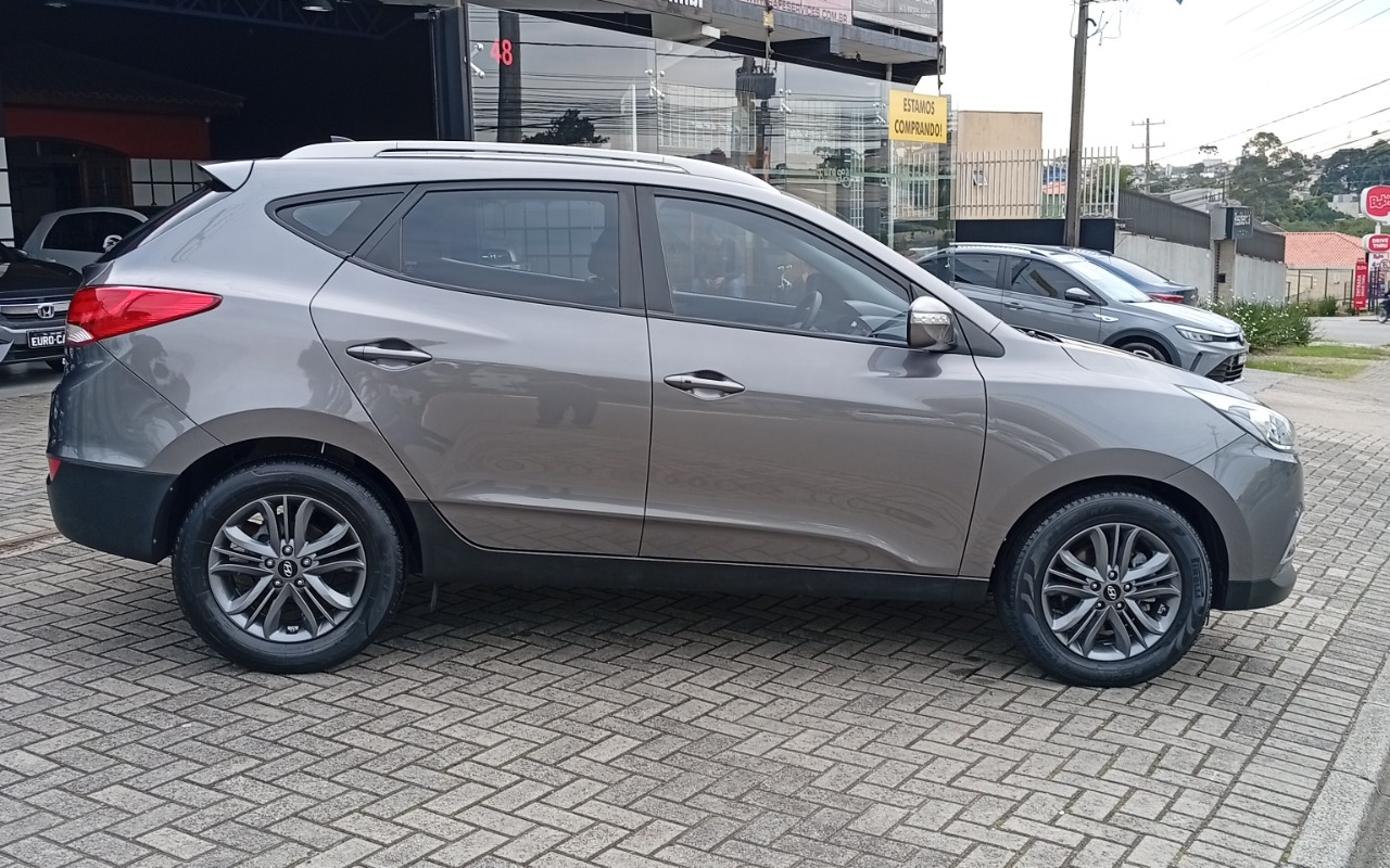 imagem-https://www.socarrao.com.br/sc-vehicle-images-prod/3181871/1786566067350-SVgzNSBHTCAyMDE5IDA2LmpwZw.jpg
