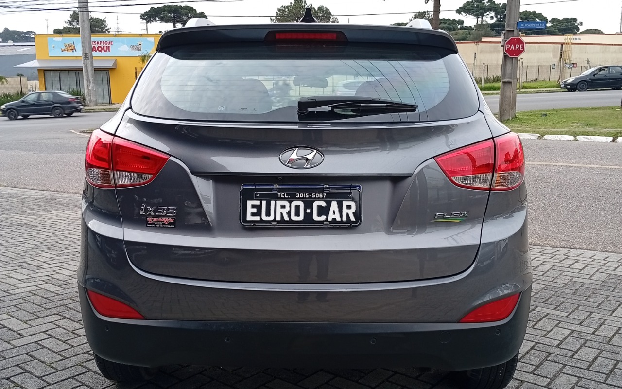 imagem-https://www.socarrao.com.br/sc-vehicle-images-prod/3181871/1786566067642-SVgzNSBHTCAyMDE5IDA5LmpwZw.jpg