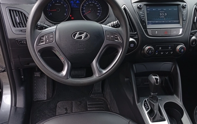 imagem-https://www.socarrao.com.br/sc-vehicle-images-prod/3181871/1786566067985-SVgzNSBHTCAyMDE5IDEzLmpwZw.jpg