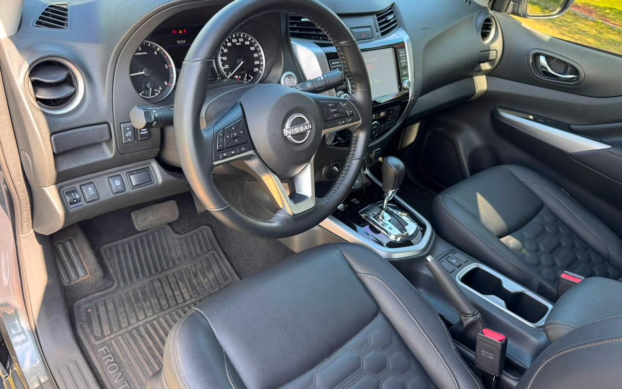 imagem-https://www.socarrao.com.br/sc-vehicle-images-prod/3181880/1786566087137-V2hhdHNBcHAgSW1hZ2UgMjAyNi0wOC0xMiBhdCAxNy4xNC4xOS5qcGVn.jpeg
