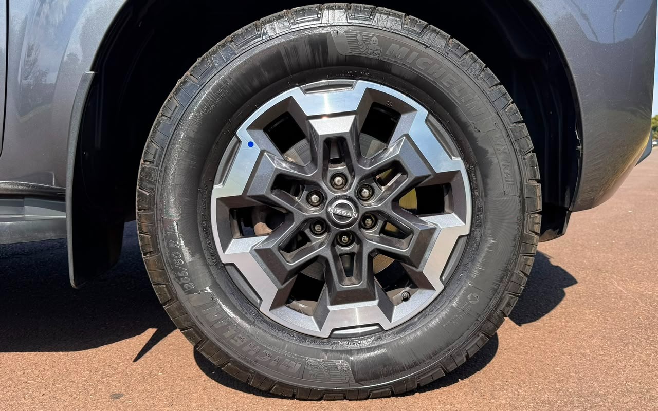 imagem-https://www.socarrao.com.br/sc-vehicle-images-prod/3181880/1786566087576-V2hhdHNBcHAgSW1hZ2UgMjAyNi0wOC0xMiBhdCAxNy4xNC4yMCAoMikuanBlZw.jpeg