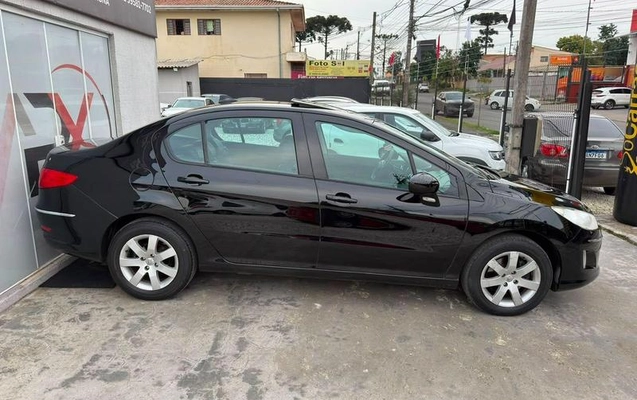 imagem-https://www.socarrao.com.br/sc-vehicle-images-prod/3182155/1787163343345-8329920_11_B_07de26bcea.jpeg