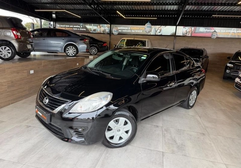 Nissan VERSA 2013 Preto — foto 1 de 3