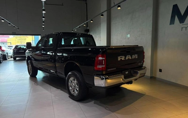 imagem-https://www.socarrao.com.br/sc-vehicle-images-prod/3182296/1789136549047-8374331_4_B_b93770f455.jpeg