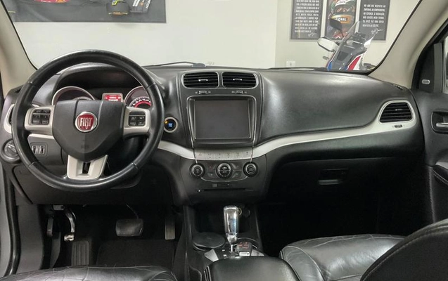 imagem-https://www.socarrao.com.br/sc-vehicle-images-prod/3182372/1788616695811-8369592_13_B_5000917725.jpeg