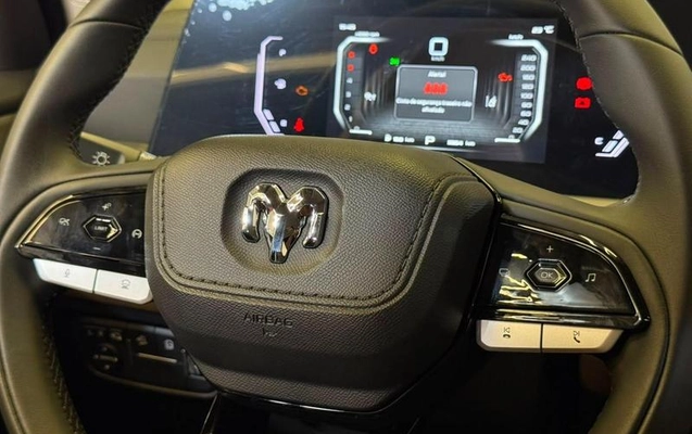 imagem-https://www.socarrao.com.br/sc-vehicle-images-prod/3182467/1789063073811-8374372_9_B_3ca3881c73.jpeg