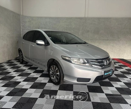 Honda City 2013 Prata — foto 1 de 3