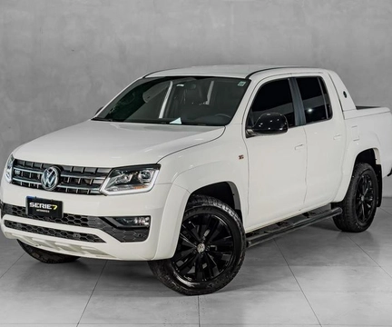 Volkswagen Amarok 2023 Branco — foto 1 de 3
