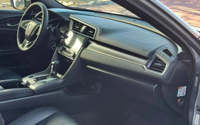 imagem-https://www.socarrao.com.br/sc-vehicle-images-prod/3182921/1786568811916-1786568051082.19.jpg