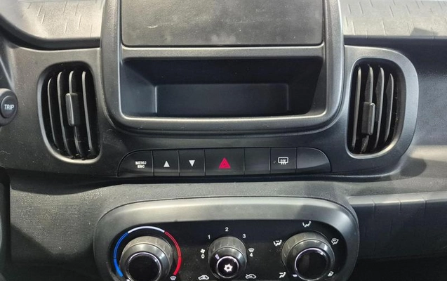 imagem-https://www.socarrao.com.br/sc-vehicle-images-prod/3182964/1786568904516-8334968_2_B_037d31d1c2.jpeg