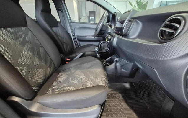 imagem-https://www.socarrao.com.br/sc-vehicle-images-prod/3182964/1786568904524-8334968_7_B_0a8ccc3142.jpeg