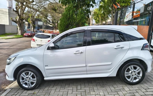 imagem-https://www.socarrao.com.br/sc-vehicle-images-prod/3183039/1788283331548-8374438_5_B_766067956e.jpeg