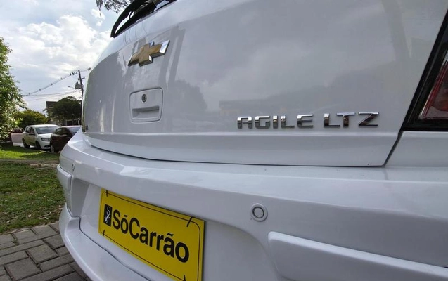 imagem-https://www.socarrao.com.br/sc-vehicle-images-prod/3183039/1788283331559-8374438_12_B_41b8c04283.jpeg