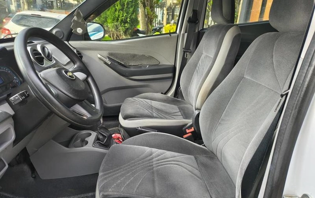 imagem-https://www.socarrao.com.br/sc-vehicle-images-prod/3183039/1788283331561-8374438_13_B_b8ea0c1d78.jpeg