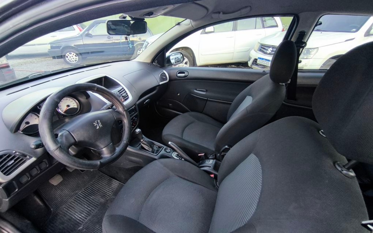 imagem-https://www.socarrao.com.br/sc-vehicle-images-prod/3183339/1787004885285-SU1HXzIwMjYwODE3XzE3MjQ0MiAoQ29weSkuanBn.jpg