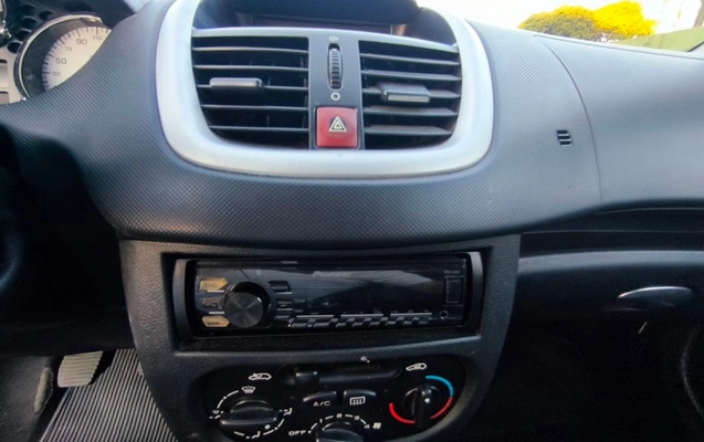 imagem-https://www.socarrao.com.br/sc-vehicle-images-prod/3183339/1787004885465-SU1HXzIwMjYwODE3XzE3MjUxNSAoQ29weSkuanBn.jpg