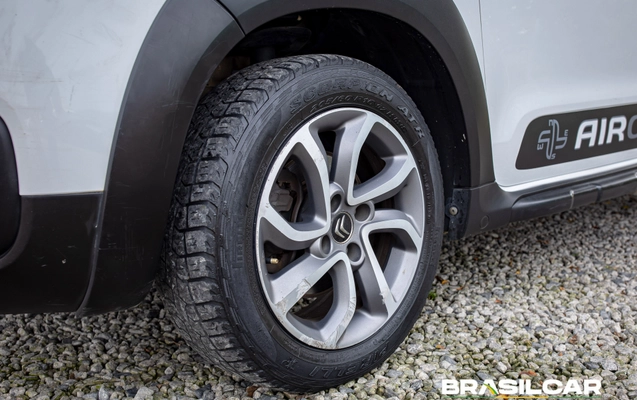 imagem-https://www.socarrao.com.br/sc-vehicle-images-prod/3183399/1786570111204-003_7dd3fa32d9fbe4510c24080e65500b66.jpg