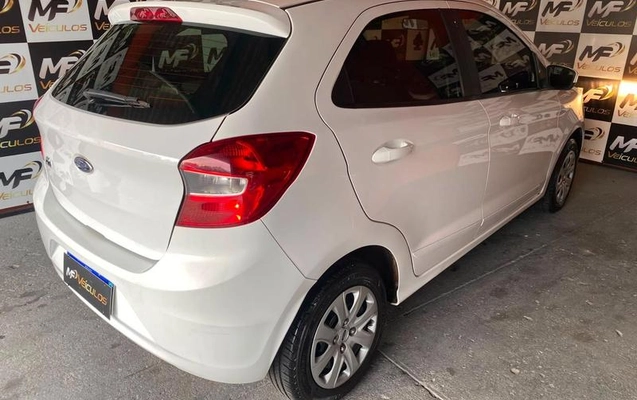 imagem-https://www.socarrao.com.br/sc-vehicle-images-prod/3183513/1786570765469-8337833_11_B_b3904f8db1.jpeg
