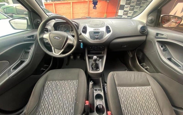 imagem-https://www.socarrao.com.br/sc-vehicle-images-prod/3183513/1786570765493-8337833_0_B_63d277c140.jpeg