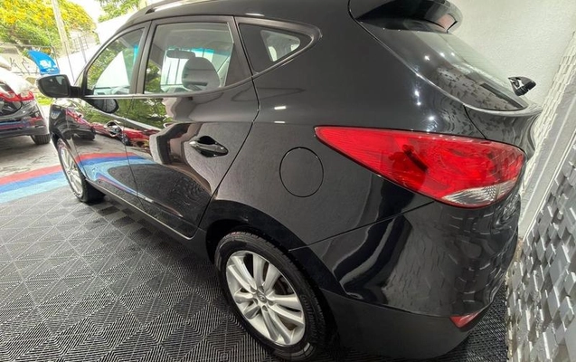 imagem-https://www.socarrao.com.br/sc-vehicle-images-prod/3183684/1788867302499-8369621_8_B_7810911672.jpeg