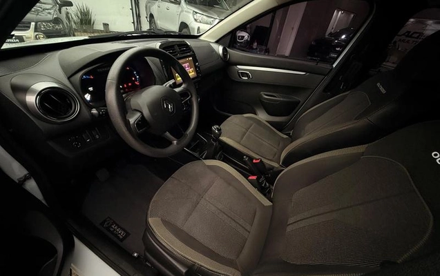 imagem-https://www.socarrao.com.br/sc-vehicle-images-prod/3183813/1787147175314-8374680_15_B_86f84d2d5d.jpeg