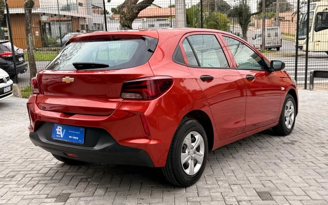 imagem-https://www.socarrao.com.br/sc-vehicle-images-prod/3184833/1786574957319-2_074835.jpg