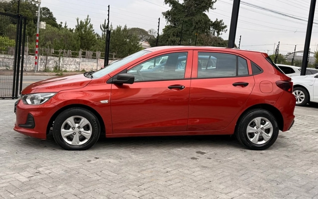 imagem-https://www.socarrao.com.br/sc-vehicle-images-prod/3184833/1786574957322-7_074835.jpg