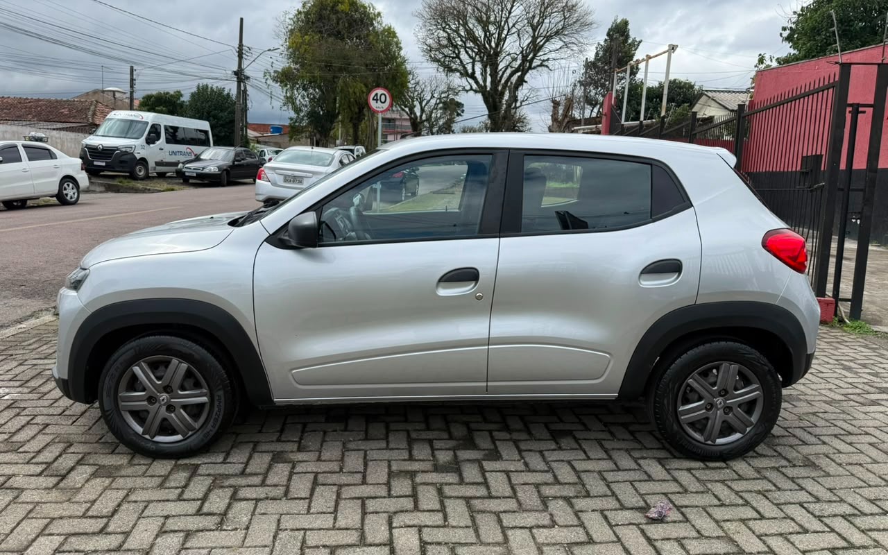 imagem-https://www.socarrao.com.br/sc-vehicle-images-prod/3187171/1786582565737-V2hhdHNBcHAgSW1hZ2UgMjAyNi0wOC0xMCBhdCAwOS4zMi4zMC5qcGVn.jpeg