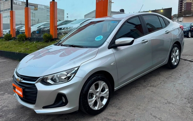 imagem-https://www.socarrao.com.br/sc-vehicle-images-prod/3199571/1786624543801-V2hhdHNBcHAgSW1hZ2UgMjAyNi0wOC0xMiBhdCAxOC4wNC40Mi5qcGVn.jpeg