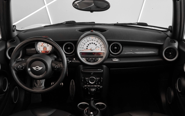 imagem-https://www.socarrao.com.br/sc-vehicle-images-prod/3199893/1787241186739-839fd4fa-26a1-4ff8-85fc-3be14330beaf.jpg