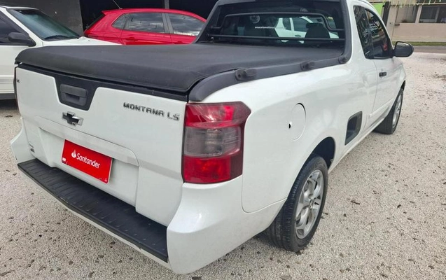 imagem-https://www.socarrao.com.br/sc-vehicle-images-prod/3200031/1786625854278-8375212_9_B_3d4e15a900.jpeg