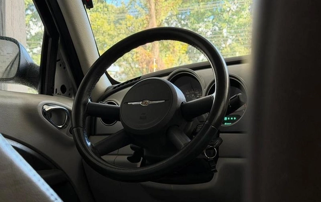 imagem-https://www.socarrao.com.br/sc-vehicle-images-prod/3200221/1788873512327-8370002_5_B_df84afea11.jpeg