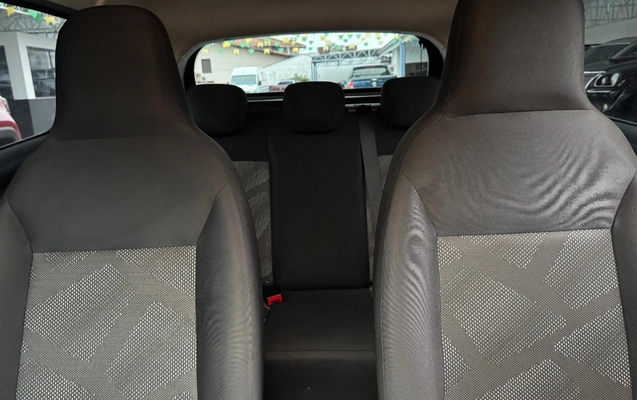 imagem-https://www.socarrao.com.br/sc-vehicle-images-prod/3200233/1786626320012-SU1HXzM3NTkuanBn.jpg