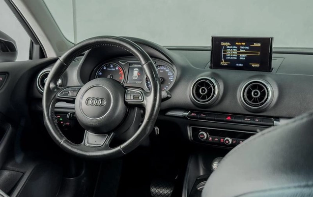 imagem-https://www.socarrao.com.br/sc-vehicle-images-prod/3200276/1789067737048-8375279_8_B_9999bc349d.jpeg