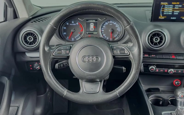imagem-https://www.socarrao.com.br/sc-vehicle-images-prod/3200276/1789067737049-8375279_12_B_54abfa2c8d.jpeg