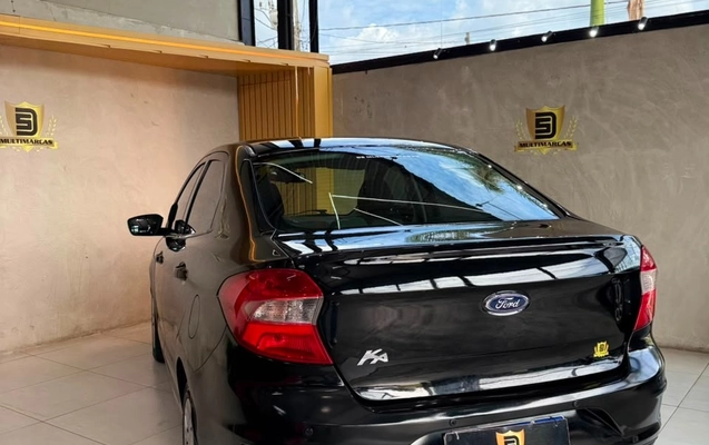 imagem-https://www.socarrao.com.br/sc-vehicle-images-prod/3200291/1786626578698-f8281cec-5480-4179-9898-71ff2921e3dd.jpg