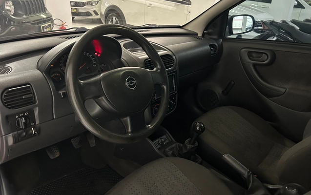 imagem-https://www.socarrao.com.br/sc-vehicle-images-prod/3200311/1787576712081-b28050ab-7822-4d93-973e-49a1bdaaab83.jpeg