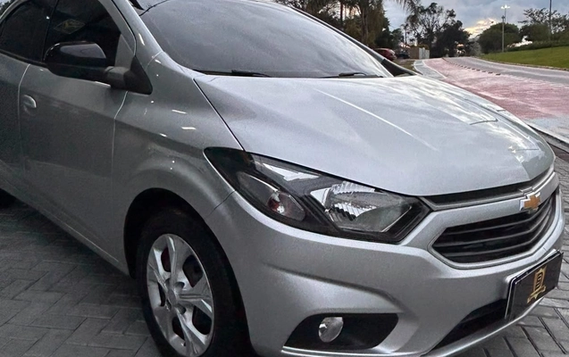 imagem-https://www.socarrao.com.br/sc-vehicle-images-prod/3200356/1786626802761-2c5d0ee2-5279-4b1a-907a-4f806627b1c6.jpg