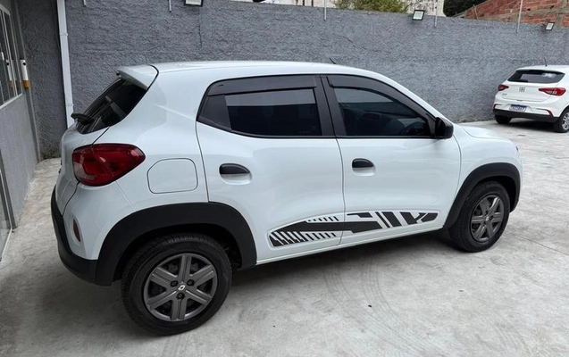 imagem-https://www.socarrao.com.br/sc-vehicle-images-prod/3200432/1786733137463-8371865_9_B_63733c0b04.jpeg