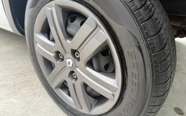 imagem-https://www.socarrao.com.br/sc-vehicle-images-prod/3200432/1786733137473-8371865_5_B_dfe5e9680e.jpeg