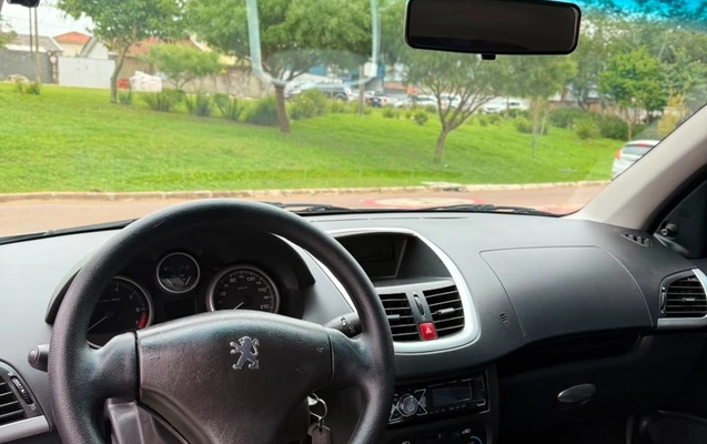 imagem-https://www.socarrao.com.br/sc-vehicle-images-prod/3200528/1786627093284-f3831931-bd69-4ef9-a993-3ae9364e534c.jpg