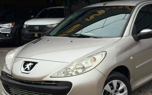 imagem-https://www.socarrao.com.br/sc-vehicle-images-prod/3200528/1786627093287-b81ff0fd-a15e-4b71-a857-c8c21054d5fb.jpg