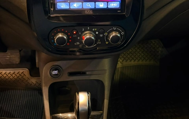 imagem-https://www.socarrao.com.br/sc-vehicle-images-prod/3200677/1786627696397-3c5c187f-15d2-4d27-b99a-15b2954cb3d5.jpg