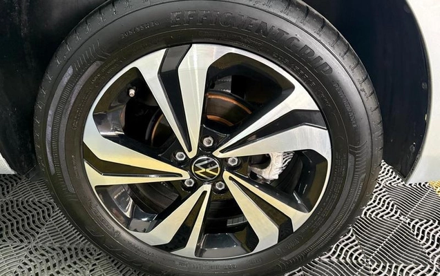 imagem-https://www.socarrao.com.br/sc-vehicle-images-prod/3200854/1787234192305-8369508_13_B_bce6ad34fc.jpeg