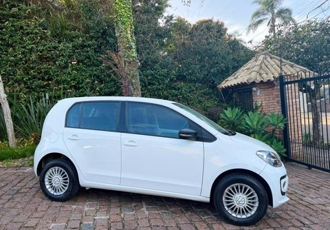 Volkswagen Up! 2016 Branco — foto 1 de 3