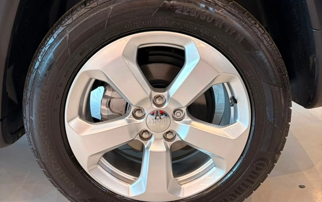 imagem-https://www.socarrao.com.br/sc-vehicle-images-prod/3200865/1786628063270-7e3df5ac-e6e1-4534-8ac4-f9fa489b5438.jpg